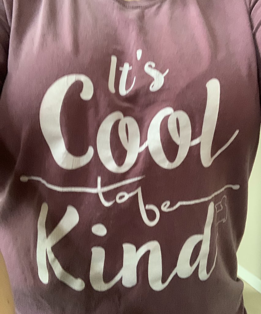 Day 4 Mehlville Virtual Spirit week Wear Purple/Tweet a teacher Check  on your teacher friends, we really do miss our students! #WeAreMehlville #PanthersNotOnTheProwl #BeKind