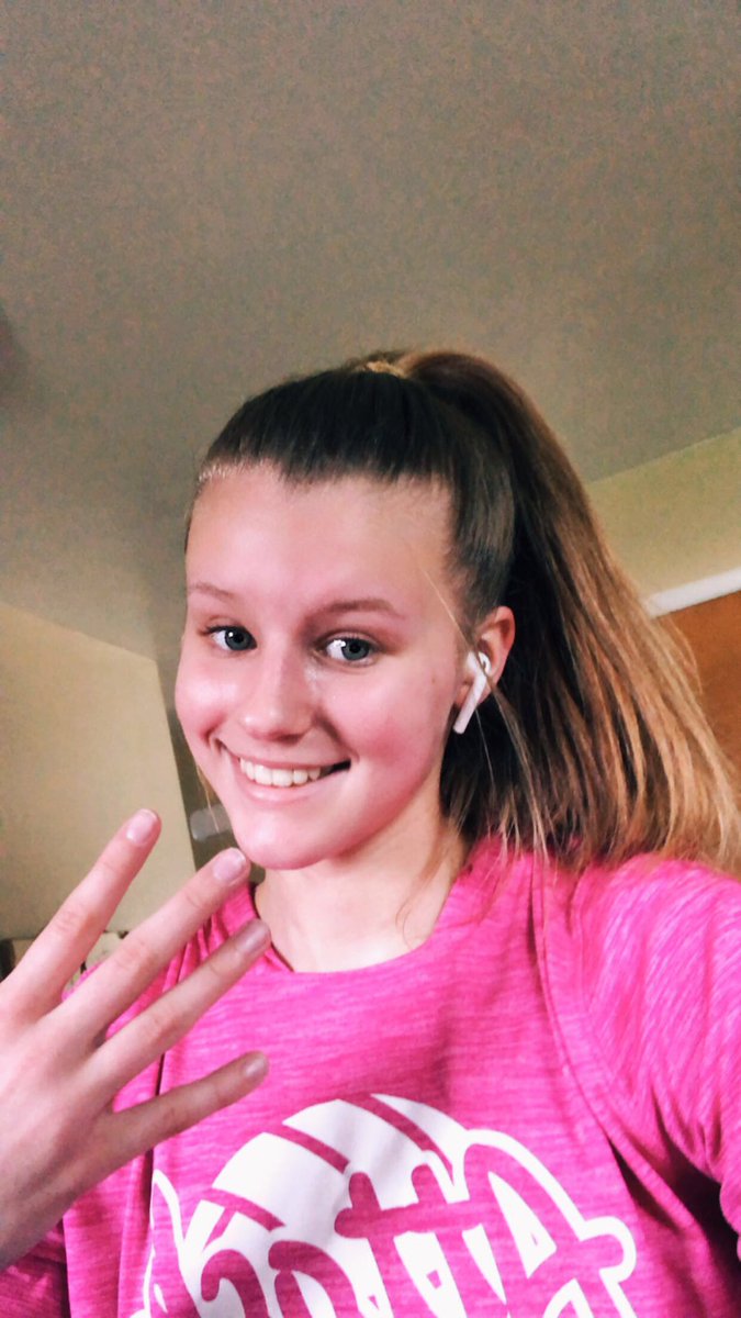 Day 4 of homeschool spirit week! <a href="/ctfpanthers/">🏃🏻Creston CC & Track & Field 🏃🏻‍♀️</a> #PantherPride