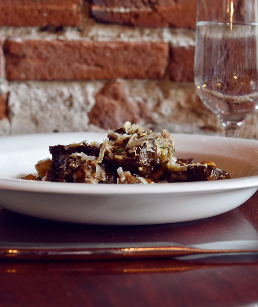 Grotto37's tweet image. Grotto is now offering takeout and delivery! Head to our website to place an order: grottorestaurant.com
#bostonfood