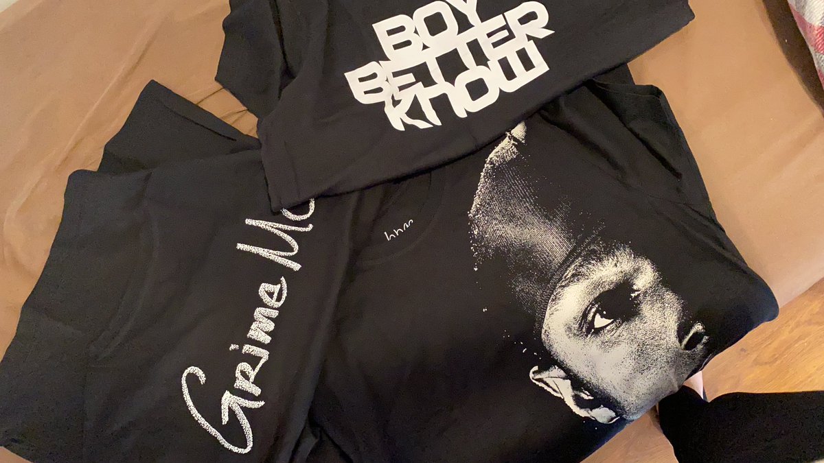 fabsdj's tweet photo. @JmeBBK made it to Germany 🤟luckily I didn’t fall for the 100k shipping trap https://t.co/Urg0Dkki0O