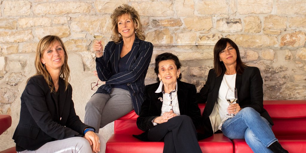 BortolomiolDOCG's tweet photo. #iolaperitivolofaccioacasa https://t.co/aa3WxGcCF8