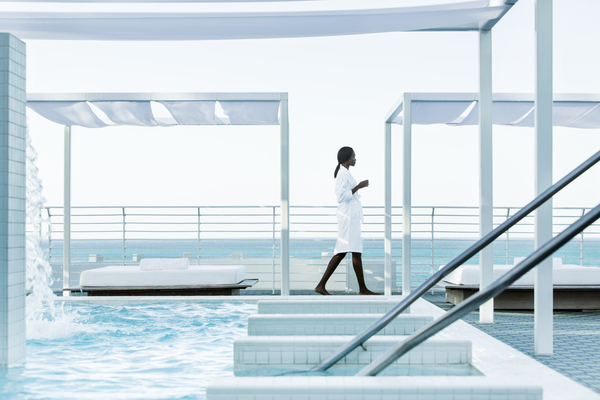 ViaCialdini's tweet photo. #Travel #COMOMetropolitan #MiamiBeach Beach Contemporanea allure. @Bluarte1 https://t.co/crFbjTVJca https://t.co/g6jJM2aFn4