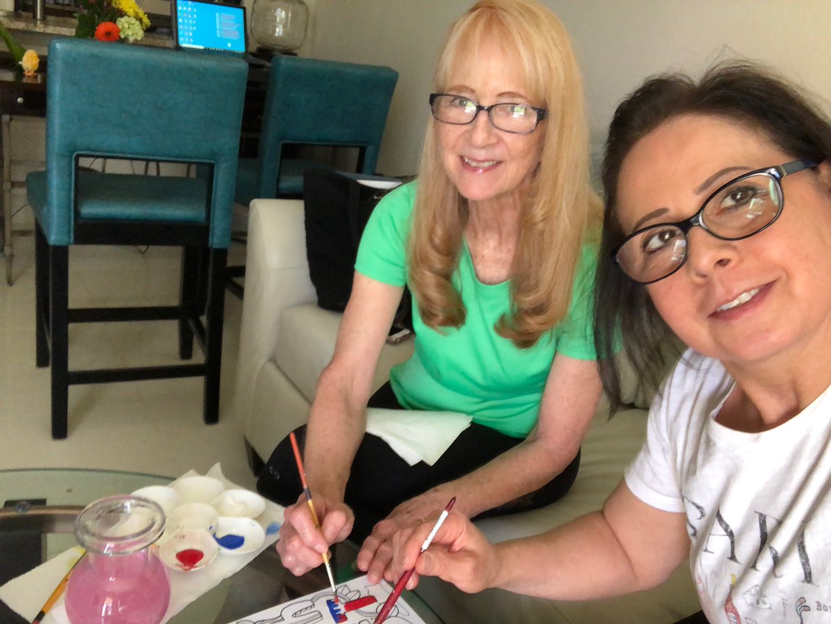 gabarrett3's tweet photo. Taking a creativity break!  😊 https://t.co/8ozBVmQ0Nd