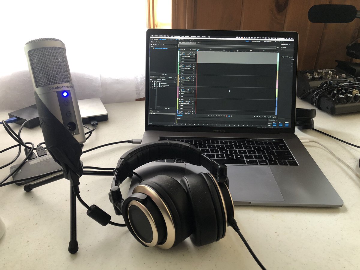 Checking in with editors from #yearbook staffs in California, Colorado and Texas today to learn how they’re handling the #COVIDー19 pandemic. #podcast