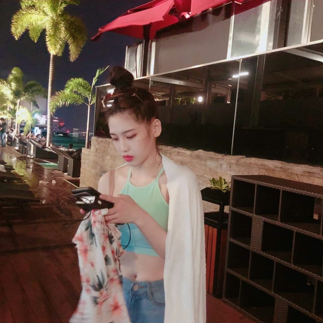 DestinyBrasilBR's tweet photo. [#SUITAGRAM] 26.03.20 • Atualização da Sui em seu stories

💞 https://t.co/Iay1EPCvfJ