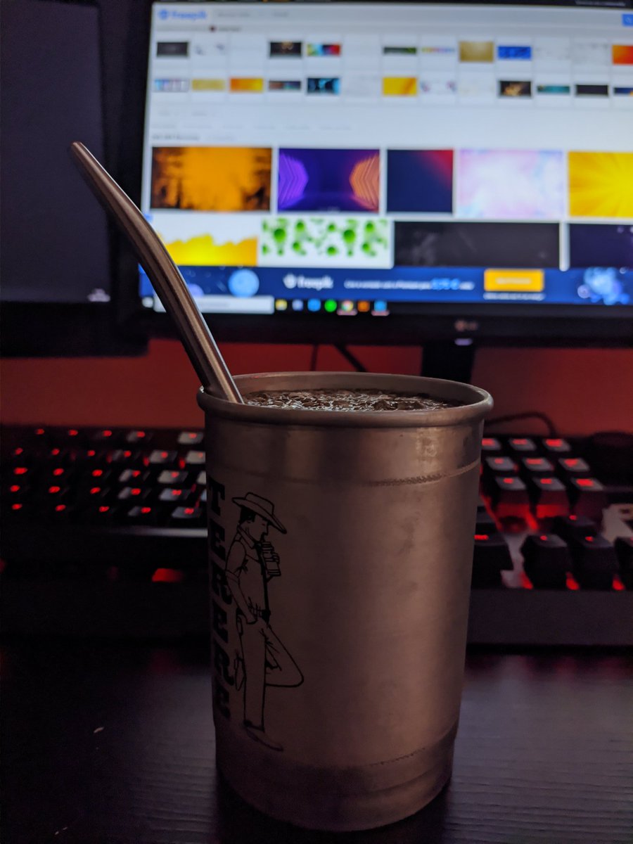 MatthewGraphics's tweet image. Boraa começar a trabalhar