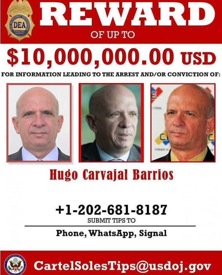 patriciajaniot's tweet photo. Para los interesados. El número telefónico al que pueden llamar para dar información y pedir la recompensa.   Me pregunto, ¿Por qué no pedirán recompensa por López y Moreno? https://t.co/wpwtItaWSd