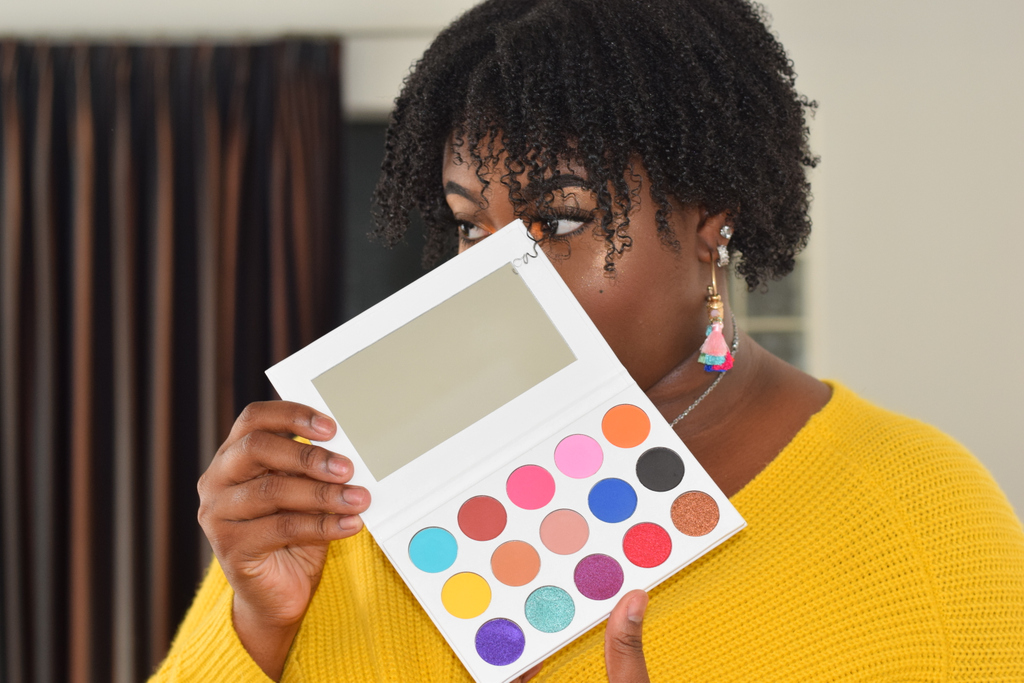 babbbeauty's tweet photo. 15 shades of pure magic 💖which one will you try next?⁠
⁠
Our new dynamic &amp; vibrant 'Bahama Daze' eyeshadow palette offers a combo of two unique textures, both creamy matte &amp; dazzling shimmers will have you head over heels ✨⁠
⁠
🛍️SHOP: https://t.co/ZNS4nUWBK4  https://t.co/fo8TpjmWv2