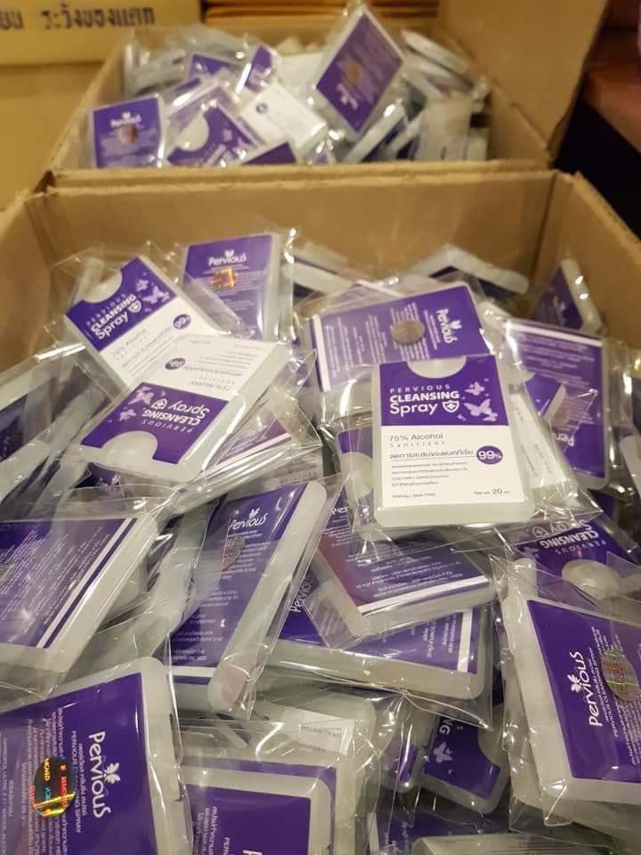 Realmijishop's tweet photo. สเปรย์แแอลกอฮอล์75% ขนาด 20ml

ฉีดพ่นได้ทุกจุด พกพาสะดวก 🟢

💢ฉีดได้เกิน300ครั้ง 
มีใบรับรองนะคะ ปล���ดภัยใช้ได้แน่นอน☑️☑️

ราคาชิ้นละ 65 บาท (มีเรทราคาส่งนะคะ)
ของพร้อมส่ง 🙏 
สนใจdmได้เลยค่ะ 🌻 #โควิด #โควิด19เราต้องรอด #แอลกอฮอล์70 #สเปรย์แอลกอฮอล์พกพา https://t.co/k3hDYJIfwP