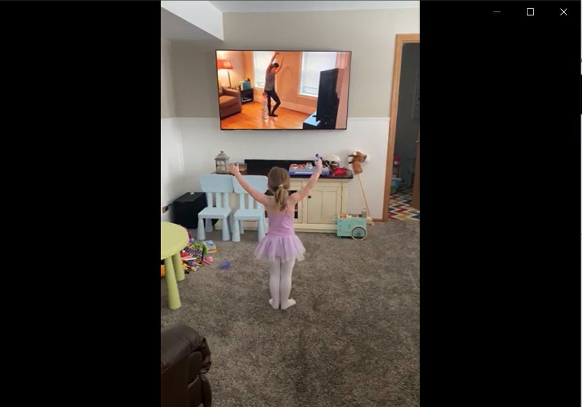 AHParkDistrict's tweet photo. You too can get your happy feet on! Learn basic feet positions with our very own Ms. Gillian. Soon youβll be dancing something fierce and having fun. Check out this video to learn how.
https://t.co/FTcxnB4tkR
#WEPLAYEVERYDAY https://t.co/yU1fb1hvuP