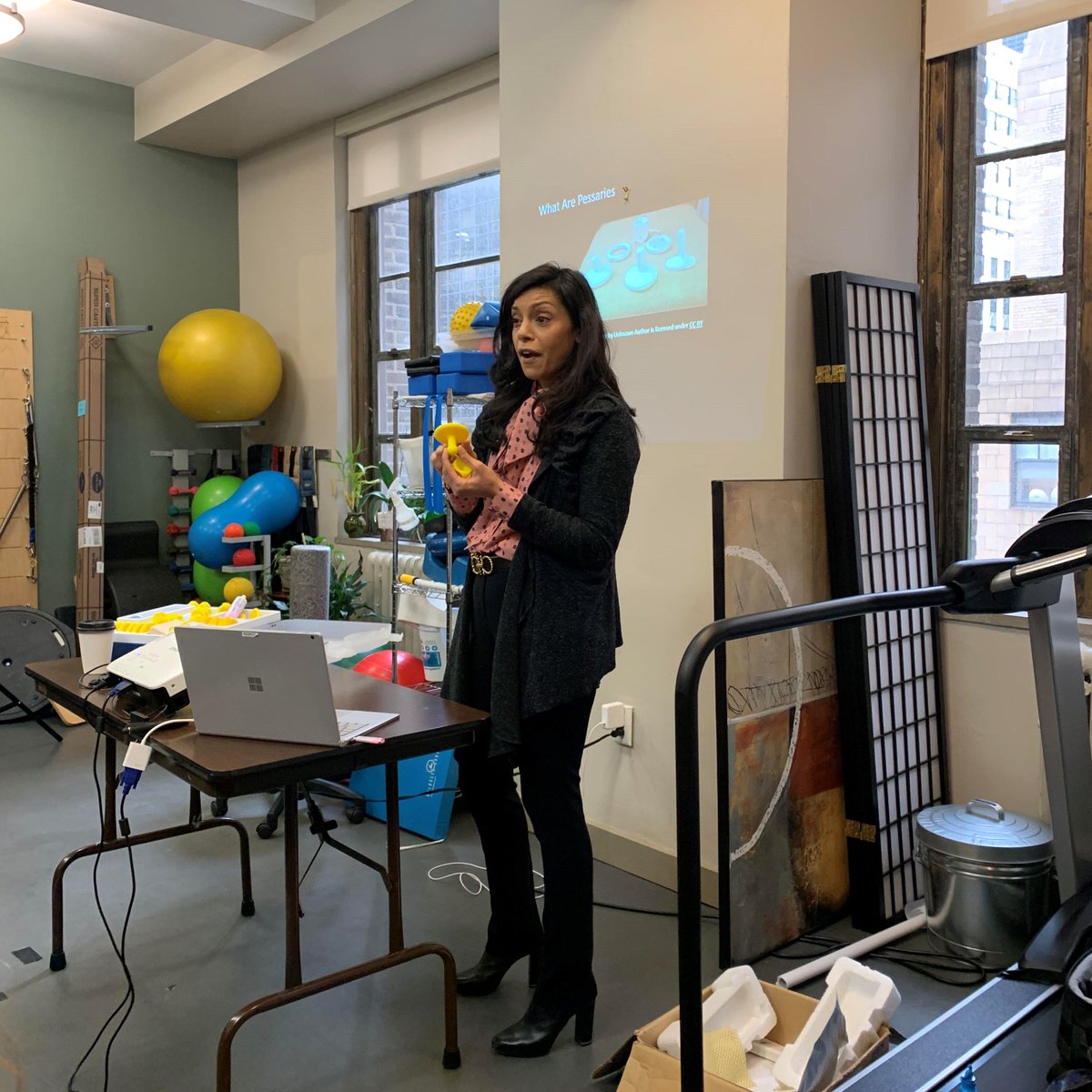 Reminder: Pelvic organ prolapse doesn’t always mean that you need surgery.  Dr. Angelish Kumar, NYC urogynecologist, recently joined us for grand rounds to talk about non-surgical options for prolapse. 

#prolapse #hymen #muscles #musclecontractions #pelvis #pelvicfloor