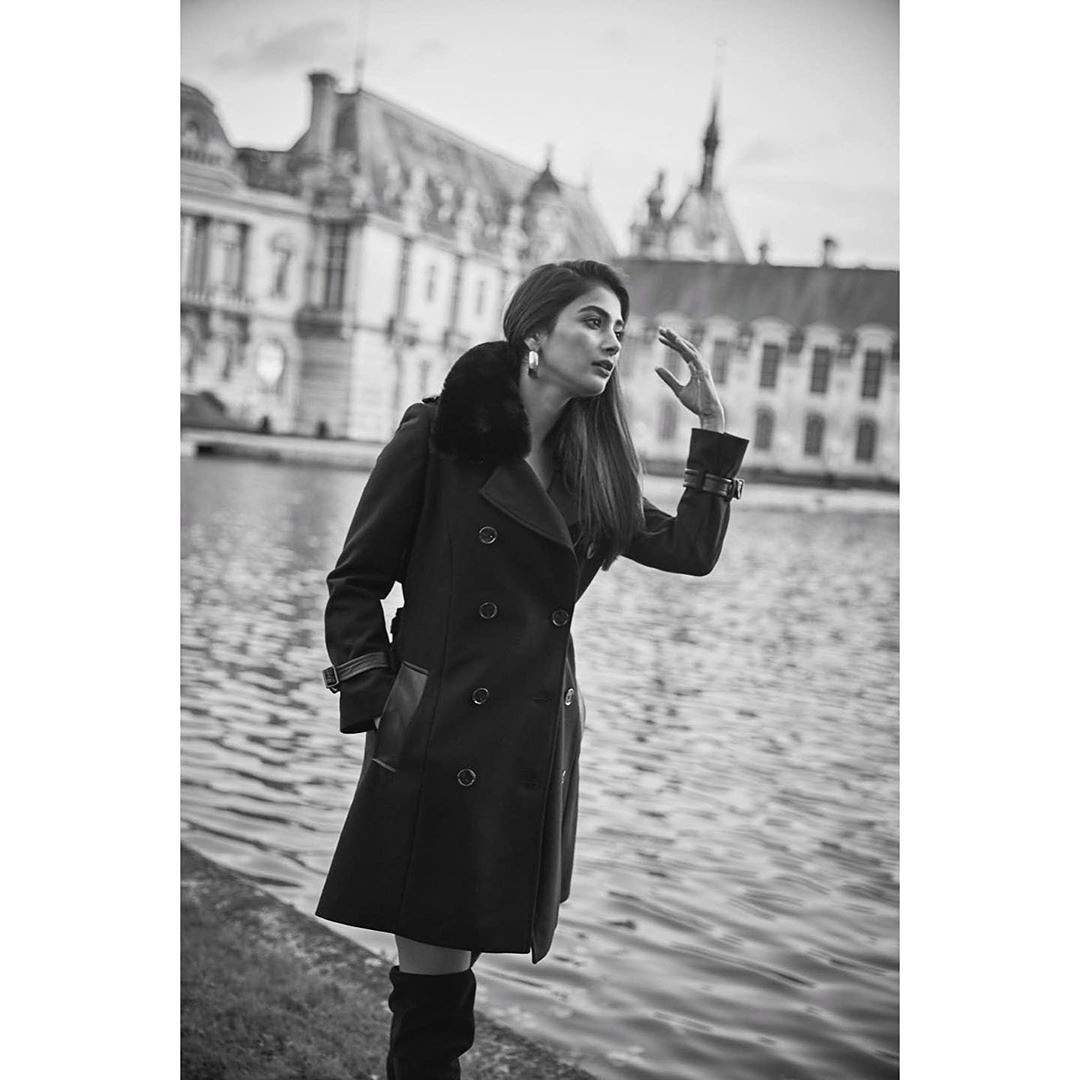 movilti's tweet photo. Beauty in black π€
@hegdepooja
#black
#blackinblack #poojahedge #hegdepooja #poojafandom #poojafans #tollywoodcinema #Tollywood #beauty https://t.co/3D03hm6wCI