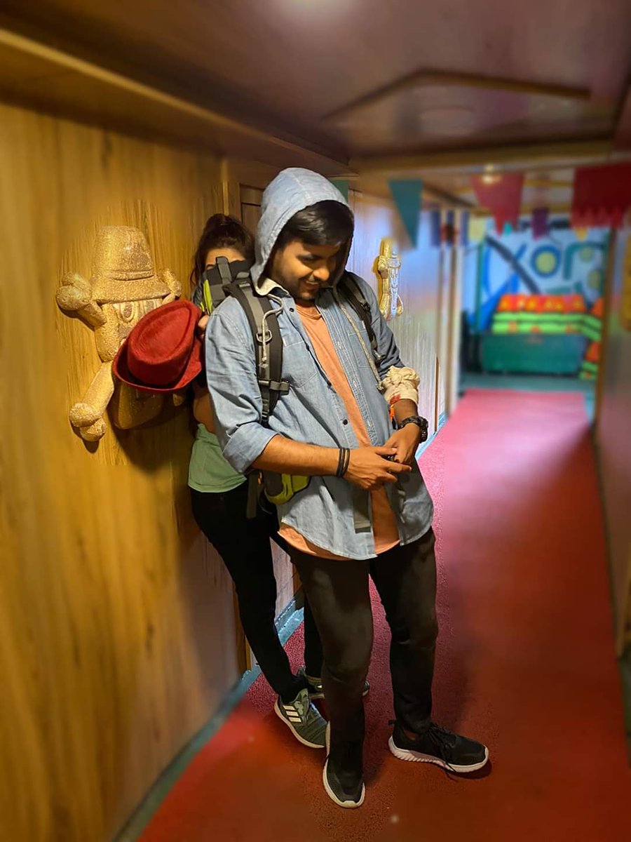 PoriMoni_Sriti's tweet photo. #Adventure_Of_Sundarban 🎬
#Ratul 😻
#Shooting ...
#Day_13🤞
Cheharata ki kore rakhse fazil er haddi 😄😍 https://t.co/DIlVxOQgtN