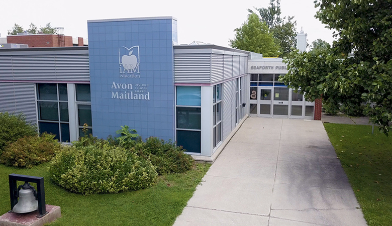 Avon Maitland District School Board (AMDSB) tweet media
