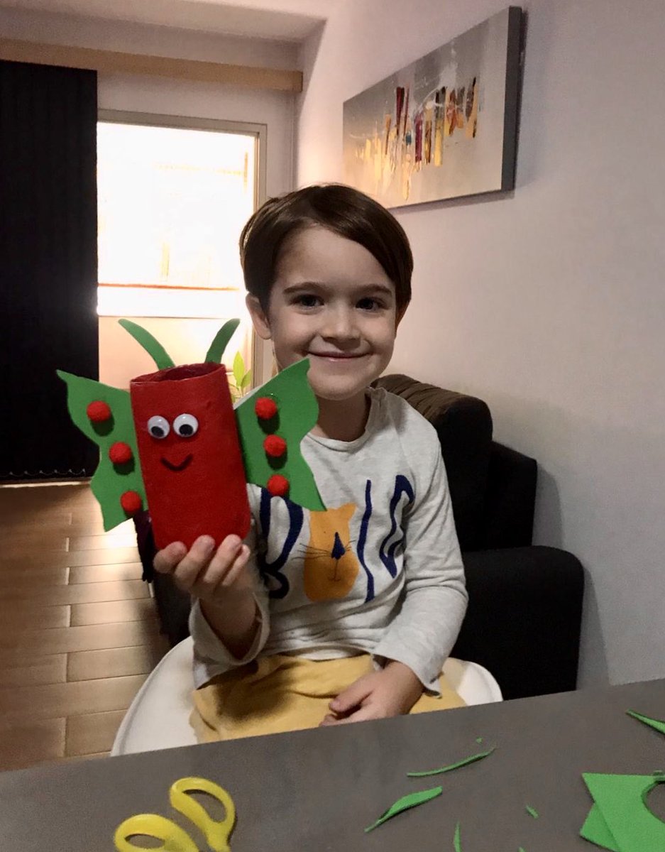 nazaretlapalma's tweet photo. ¡¡Más orugas 🐛 de la clase de #P4!!! ¡Este cuenta ha dado mucho fruto 🍎!!! #BeNazaret #VamosContigo #MeQuedoEnCasa #YoAprendoEnCaSa #YoProgresoEnCasa #ConectadosDesdeCasa https://t.co/2gVfEvnOBq