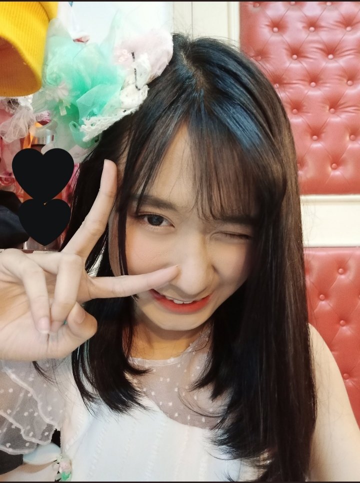 HaluinOshi48's tweet photo. Hidup itu sebentar. Kamu harus bisa tersenyum saat merasakan kepedihan atau kita tak akan pernah melanjutkan hidup.
Zahra Nur Khaulah - Academy Class A
#MinBie https://t.co/ZVHAUwlOCr