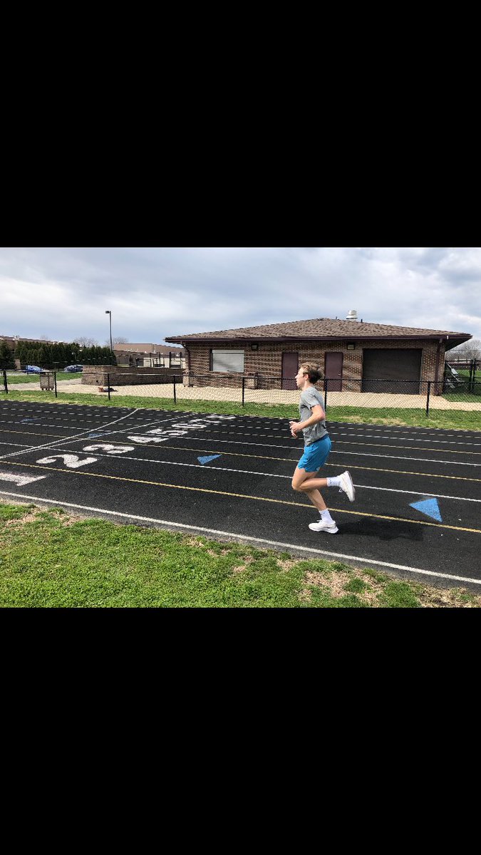BalciusTomas's tweet photo. miley relay @JaseBeach you’re up @CARMEL_BBALL https://t.co/pcLV0qFIhY