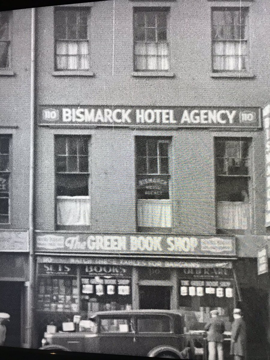 AllisonBTimmins's tweet photo. Two stills of #BookRow in #NewYork from the @BooksellersDoc. Can’t wait to watch this. #books #bookstores #ThursdayMotivation https://t.co/jLrXunNfhZ