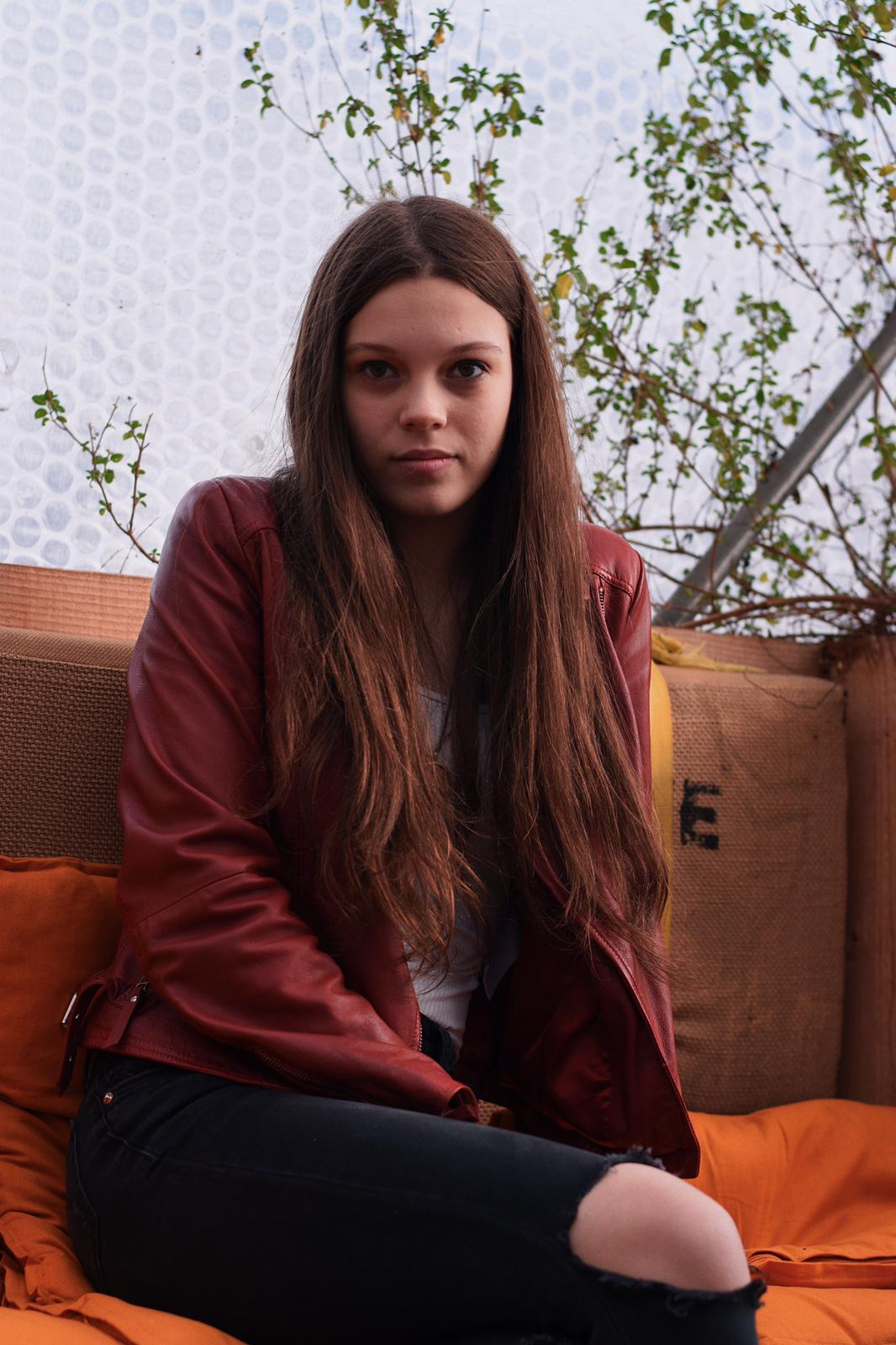 Courtney Hadwin on X: "Getting super bored inside.. 😩 Sooo, who's up for  an Instagram live stream tomorrow at 8pm (GMT)? ⚡ https://t.co/U7RXFxT0xw"  / X