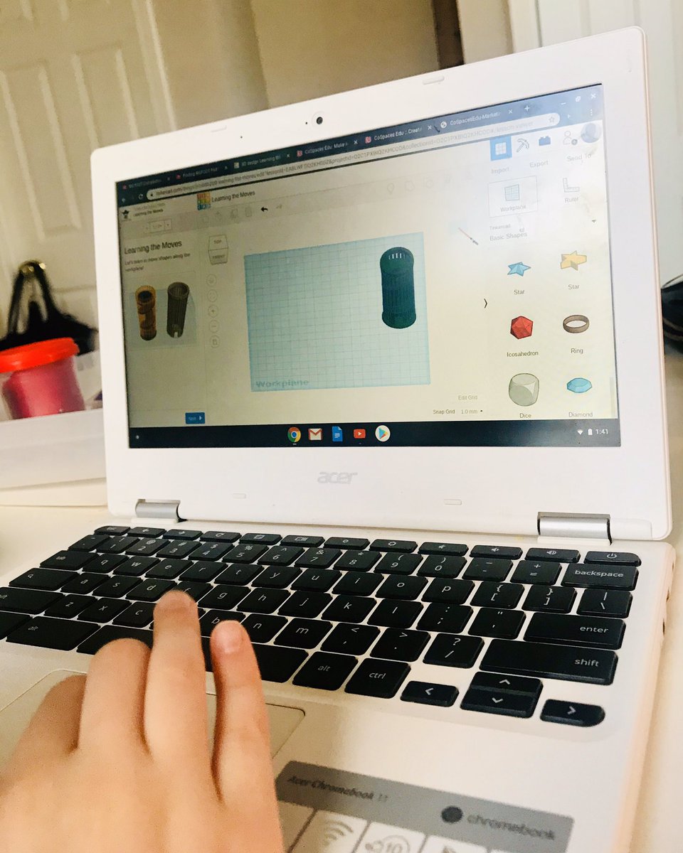 ericalikestech's tweet photo. Next week weโll introduce @sciencetots kids to @tinkercad so they can create their own objects to spaces their create using @CoSpaces_Edu! #sciencetots #STEM #STEAM #3D #virtuallearning #virtualreality #education #Educacionvirtual https://t.co/CZjmUuJ0zE