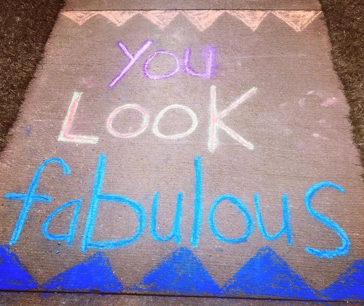 joycschultz's tweet photo. Happy to see parents encouraging art making during this time. Hopefully more will learn to appreciate #arteducation #finearts #K12ArtChat https://t.co/CP2Gz43Axj