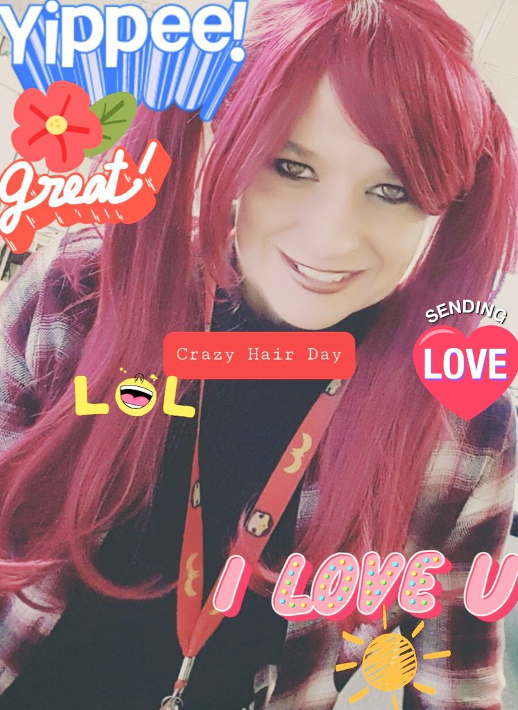 TechTeachLove's tweet photo. Today is virtual #crazyhairday @RooseveltAESD. Missing my students and everyone.  Sending lots of love! ♡♡ #WEAREROOSEVLT https://t.co/nQrYuG13Jx