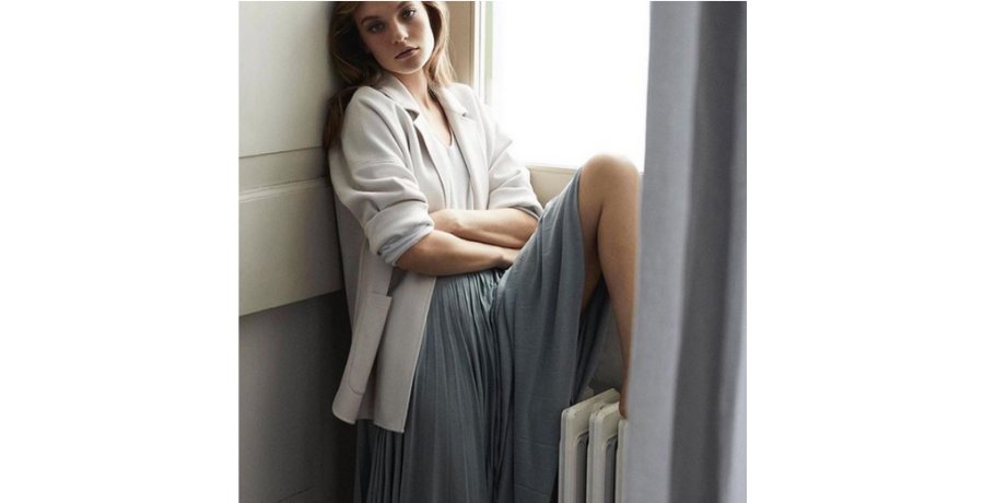 Basic_Beautiful's tweet image. Effortless, chic, of the moment... MaxMara. 
#chicfashion #springfashion #maxmara