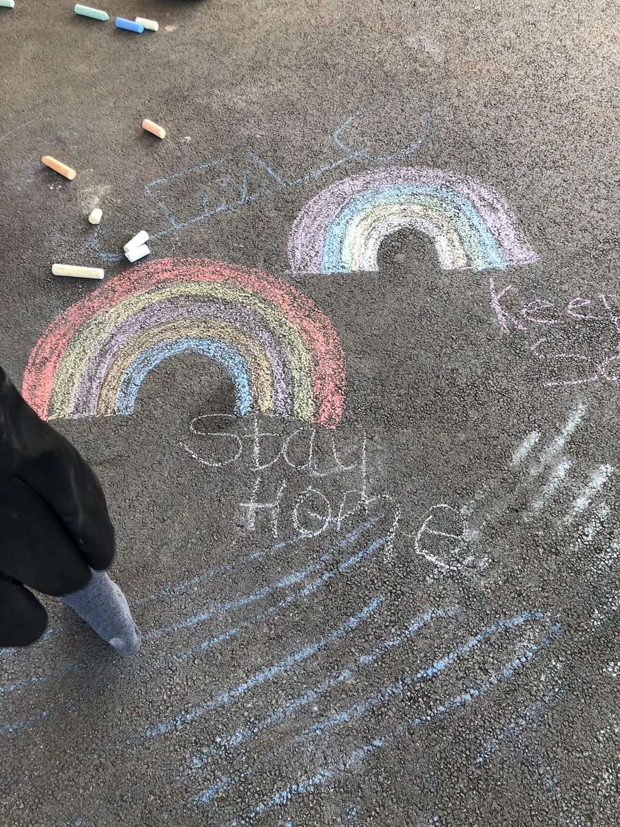 CamberwellPark's tweet photo. A busy 🌈🌈rainbow day @CamberwellPark today 

Rainbow pictures, songs, singing and stories in school and on class dojo for our children who are home learning 

#TeamCPS
#ThereIsAlwaysHope
#COVID2019 https://t.co/qREn8h5ohN