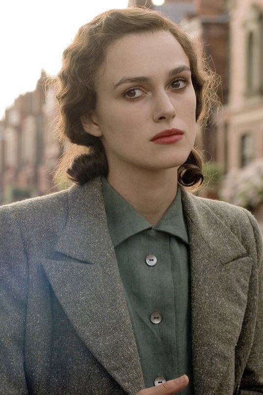 Happy birthday to the most beautiful one , Keira Knightley 