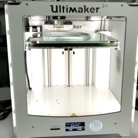 QUBelfast's tweet photo. #LockdownLegends: 3D Printing Face Masks for #NHS

“Everyone is thinking how they can help in this #COVID2019 crisis situation so we decided to produce a mask that would work for healthcare staff. We are providing these as a donation to the @NHSuk.” 

👉🏽https://t.co/KDyOkyJnF9 https://t.co/nCXDT1IFH6