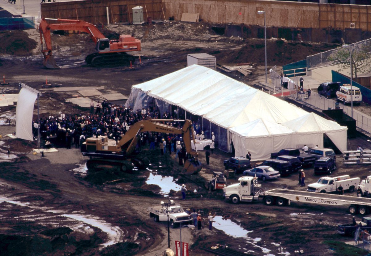 TBT to March 26, 1998 when we broke ground on what soon would become  STAPLES Center. #STAPLESCenter20