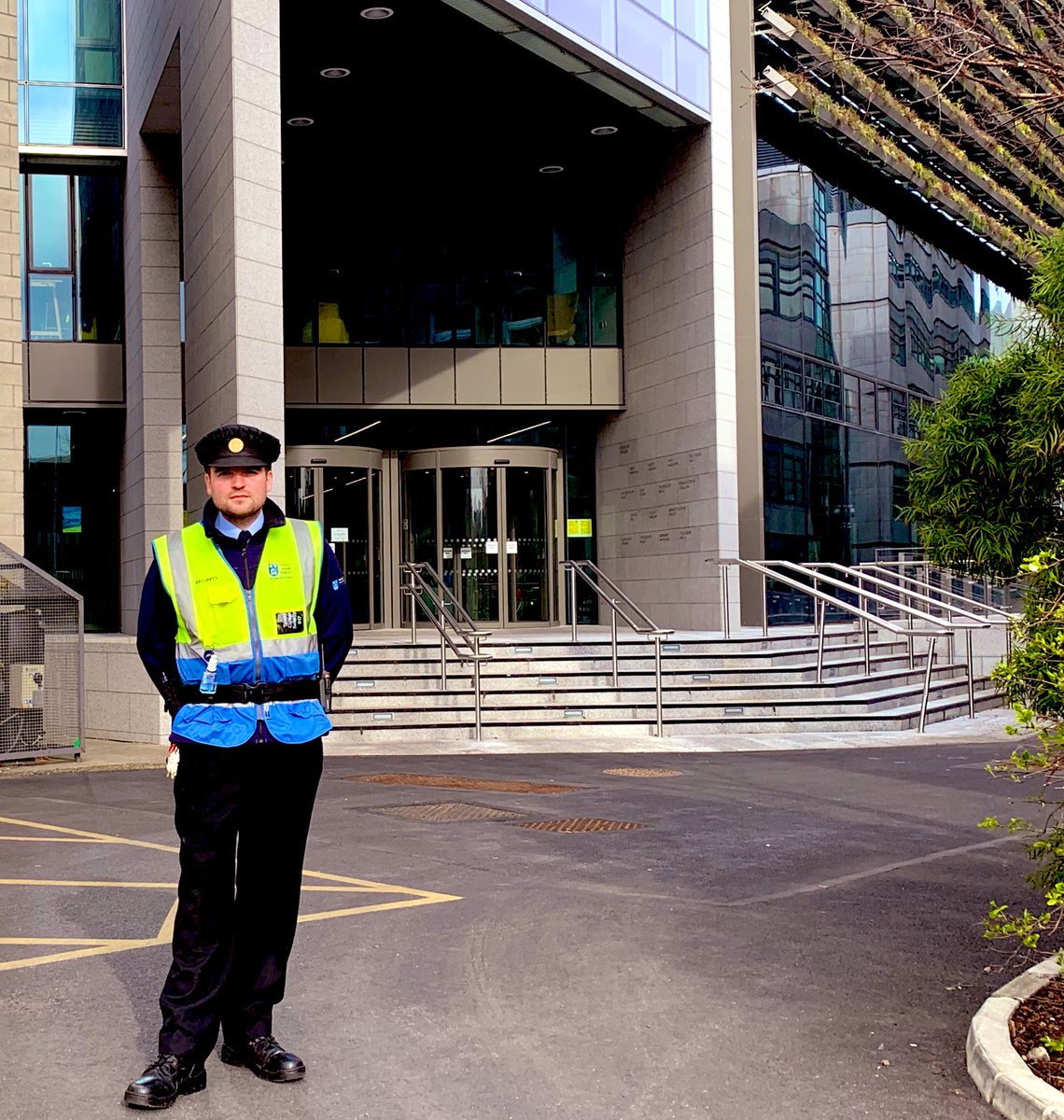 Gisèle Scanlon tweet media