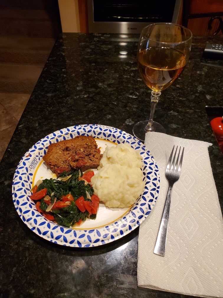 BoJackson's tweet photo. I challenge everyone to get involved by understanding the importance of eating right and staying healthy during these trying times. God Bless us all and don't forget: DO THE RIGHT THING. #THECUREISUS (that’s apple juice btw!) https://t.co/OkykoxXdF6