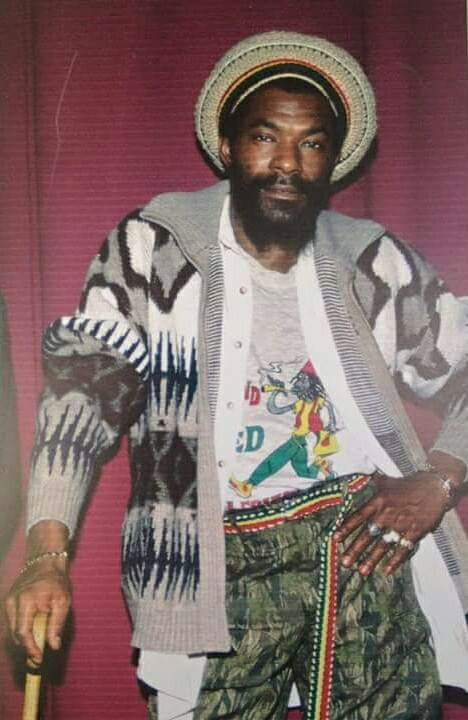 2020 is really a bad year for music lovers as well. Its just March and we have already lost Aurlus Mebele, Kenny Rodgers, Manu Dibango and now Apple Gabriel of the amazing reggae group,Israel Vibration. This year should just be closed we start 2021.