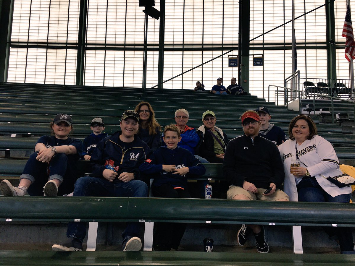 Dawson_Leslie's tweet photo. Favorite #MillerParkMemory.  Enjoying a #Brewers win with family.  @Brewers @fswisconsin @CallMeLizard6 @HenryLeslie14 @TheDavidLeslie @LanceLleslie @JackLeslie_5 @Traci63371987 https://t.co/4uRp8uorWl