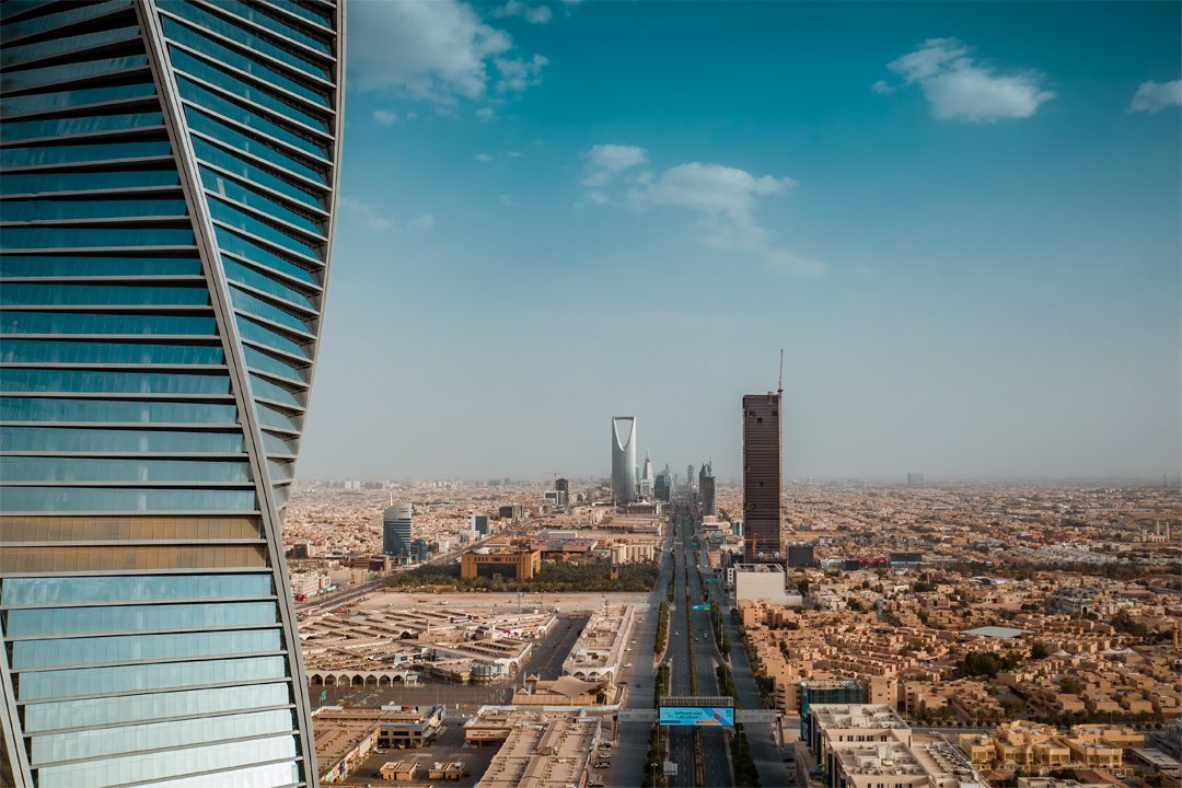 fahadabdalrahma's tweet photo. الرياض الساعة الرابعة عصراً .. #كلنا_مسؤول 
وتحت راية سيدي سمعاً وطاعة🇸🇦.
.
.
#تصويري #صور #الرياض #فايروس_كارونا https://t.co/J2rwJK9PLw