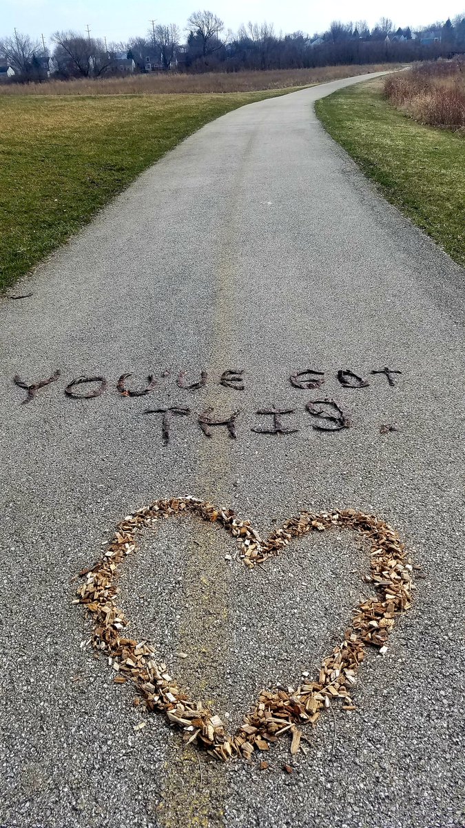 Why not make art while on the run? Here was my motivational message for the day. #hearthunters