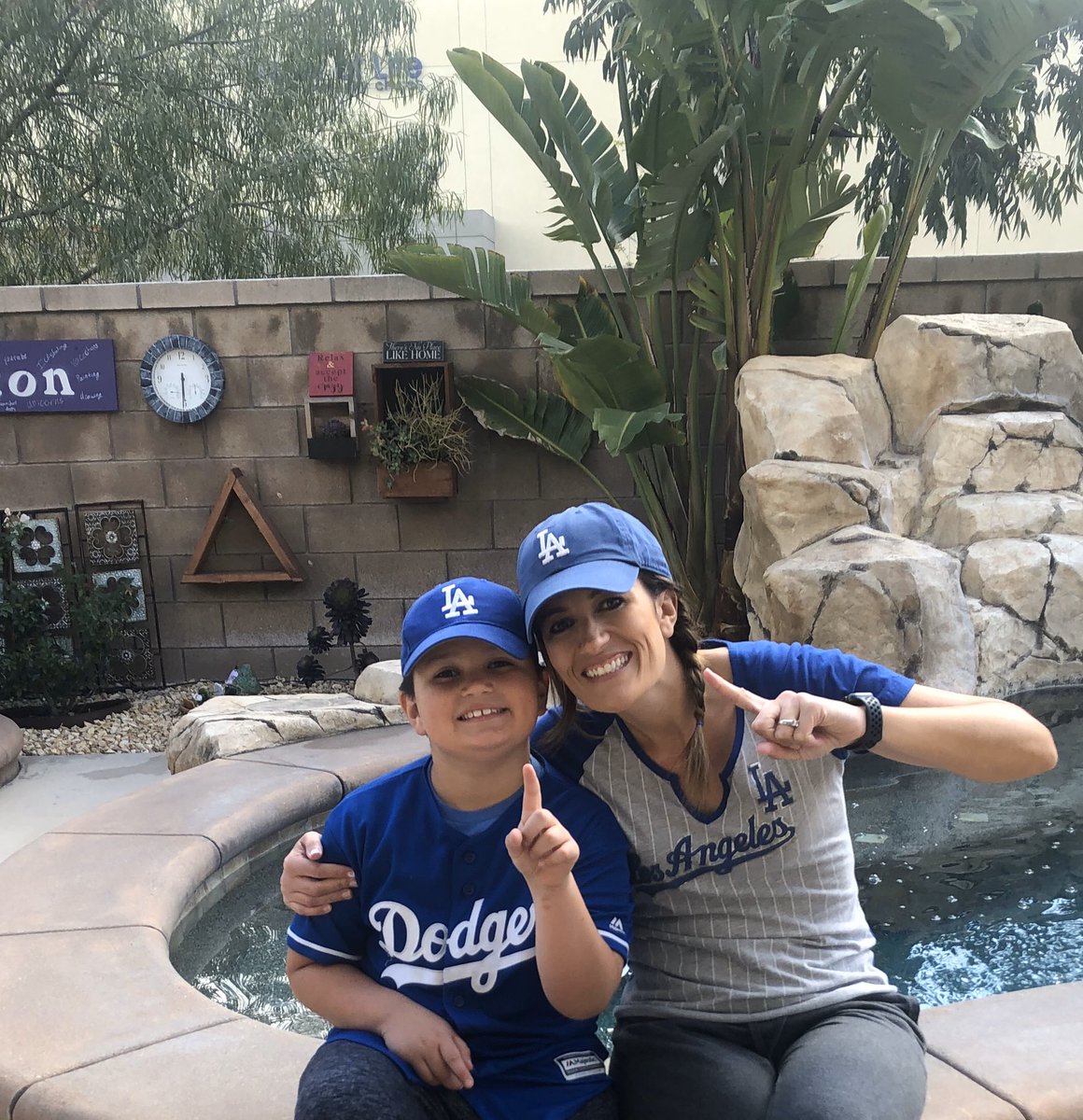 MrsGEtiwanda's tweet photo. @asbEtiwanda @EtiwandaRed @EHSAthletics Let’s Go DODGERS!! @Dodgers @Etiwandabasebll #MissingOpeningDay #StillReppinMyTeam https://t.co/Wn8KdDvH7S