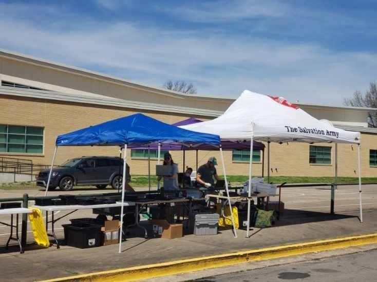 Thank you <a href="/RibCrib/">RibCrib BBQ</a> Muskogee for feeding our IT employees who are handing out Chromebooks &amp; <a href="/TMobile/">T-Mobile</a> hotspots as we prepare for distance learning. Also thank you to <a href="/sparkitservices/">SPARK Services</a> for providing a tent! #TheMuskogeeWay #RougherPride