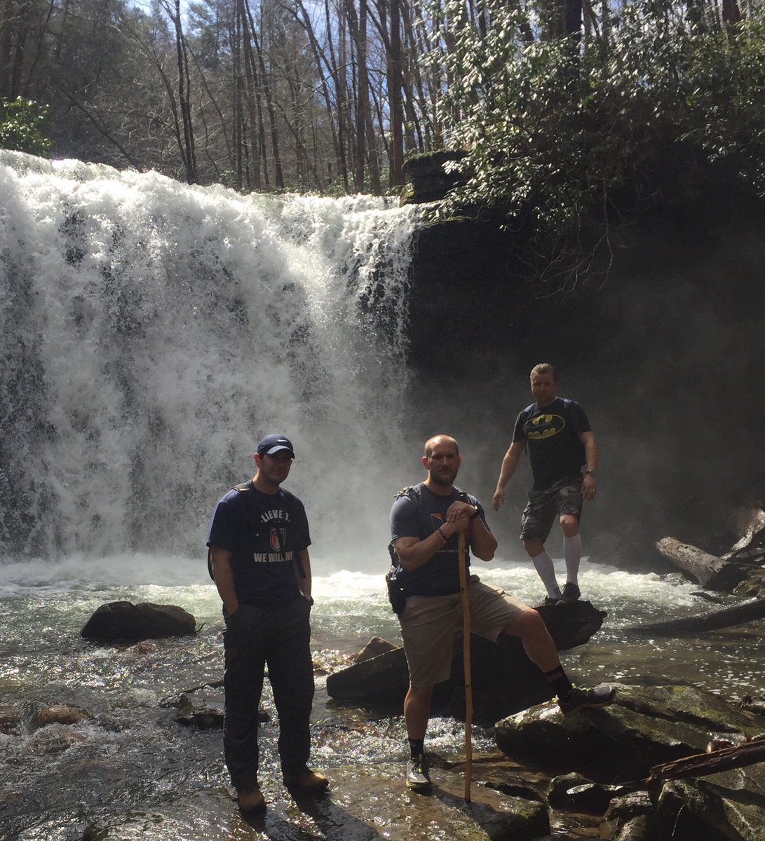 BearsUhs's tweet photo. Don’t go chasing waterfalls. https://t.co/umZ9xyFeEj