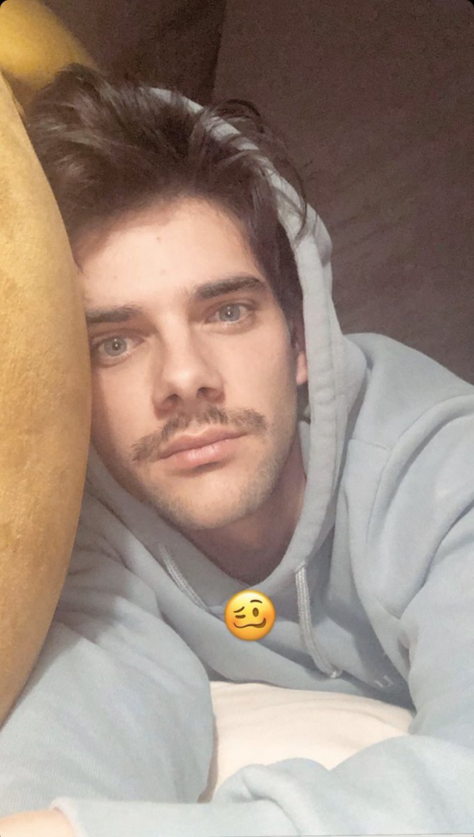 Álvaro on his instagram story right now!