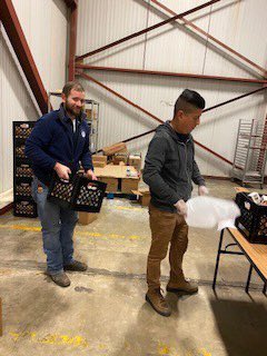 NEISD's tweet photo. #NEISDcares --Preparing 20,000 meals a day is a team effort! Today the School Nutrition Warehouse and Supervisor staff worked to pack weekend food packs for our children.

To find a feeding site or Fresh Express route, visit https://t.co/1HNOssu8JG and click on Critical Updates. https://t.co/bW4kkLzzGW