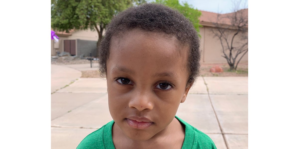 GilbertPolice's tweet photo. Gilbert PD needs your help! This little man was found wandering the area of E San Remo/N Sailors Way (north of Guadalupe between Lindsay/Val Vista) and we need help finding his family. If you recognize the child or know where he belongs, please call (480)503-6500 with any info https://t.co/irm2IKtXcR