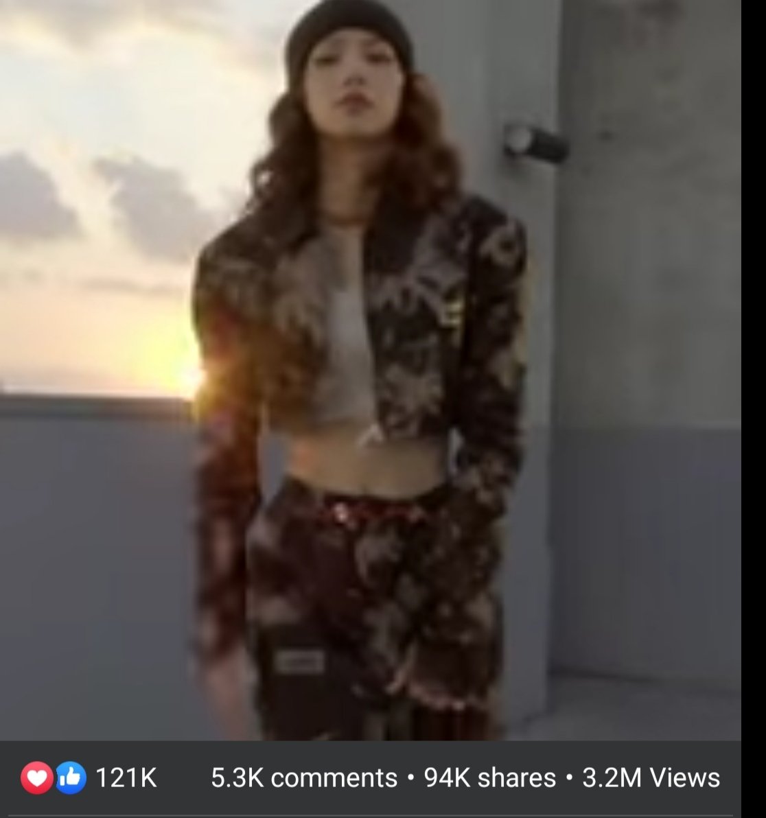 LISA dancing to Cravin'3.2M views - 121k reactions - 94k sharesOUR PRIDE LALISA #327WishesForLalisa #LalisaManobanDay #ProdigyLalisaDay #우리의_별_리사_생일축하해  @ygofficialblink https://m.facebook.com/story.php?story_fbid=3121845484499004&id=2343327635684130