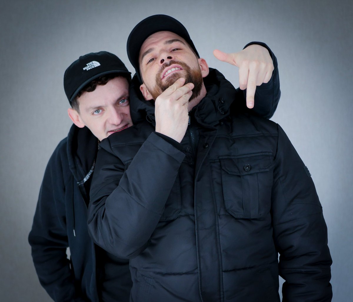 maca_tony's tweet photo. 🎁 21h00 sur la chaîne YouTube de #LaCellule, quelques accap' du dernier bail #40n pour les amis Dj's et beatmakers !
(Lien dans ma bio) https://t.co/YFepjCtLyH