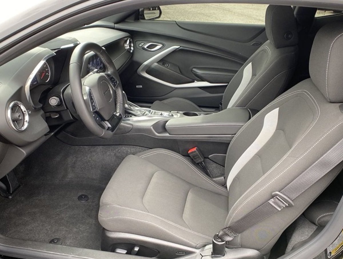 In honor of #ThrowbackThursday, we are taking back to 2019 for this #used #ChevroletCamaro! This vehicle comes in Back on the exterior and Jet Black interior! 
bit.ly/2UAd3dU