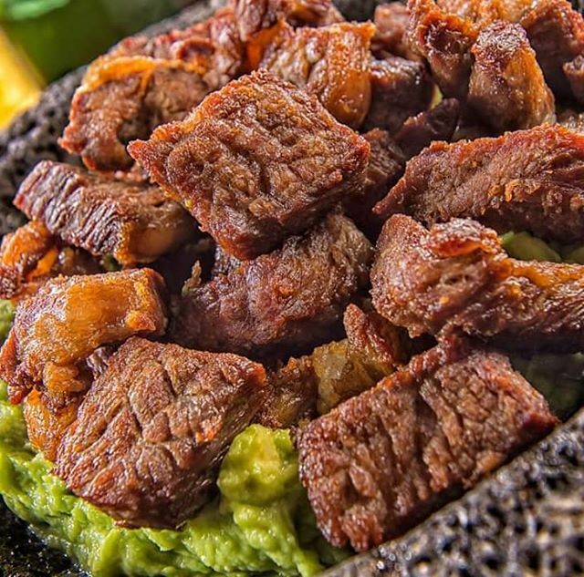 LaDivina507's tweet photo. ¿Ya probaste nuestro Chicharrón de Rib-Eye?
Es ideal para compartir o tal vez no... 😏🤭 https://t.co/dCfgVi3P3O https://t.co/ZK7oGrCuYe