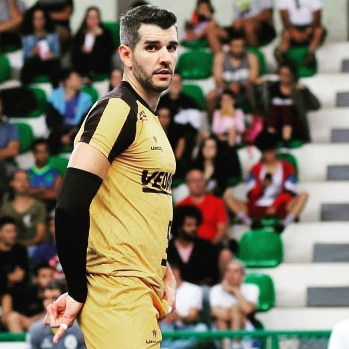 Sandrovolei_FC's tweet photo. #NewProfilePic @sandrovolei5 https://t.co/bzxkvF8nYK