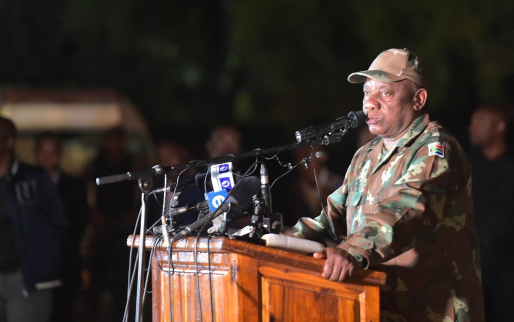 PresidencyZA's tweet photo. #COVID19 | For the first time since the dawn of democracy in 1994, the Commander-in-Chief of the Armed Forces is in full military uniform with an army field cap to mark the commencement of the #SANDFdeployment to help curb the spread of the #coronavirus https://t.co/WJpzWDLhfv