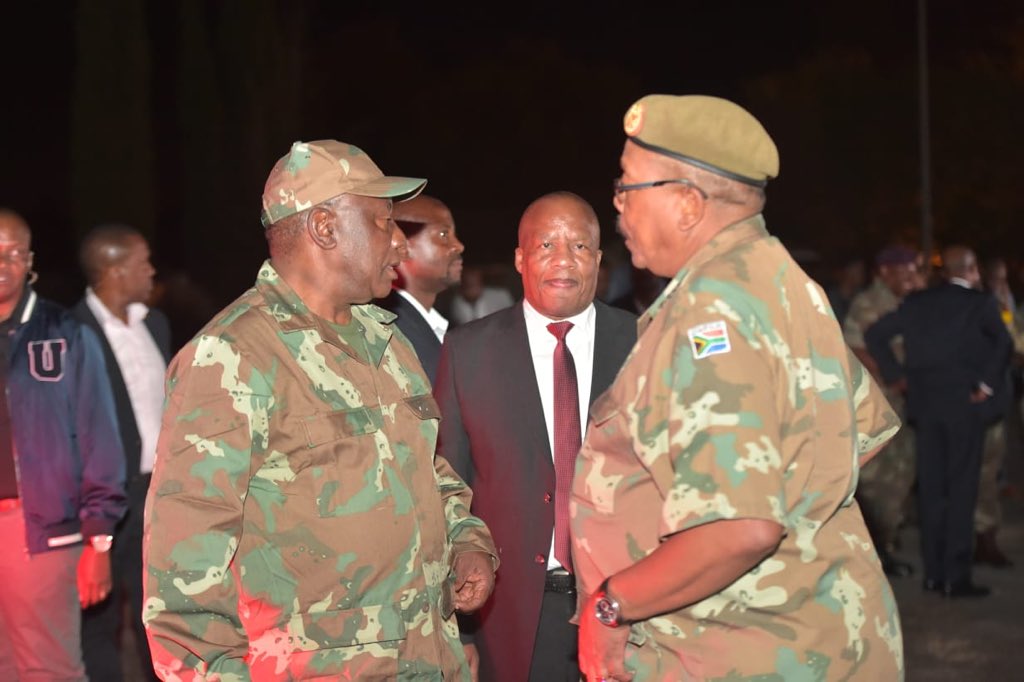 PresidencyZA's tweet photo. #COVID19 | For the first time since the dawn of democracy in 1994, the Commander-in-Chief of the Armed Forces is in full military uniform with an army field cap to mark the commencement of the #SANDFdeployment to help curb the spread of the #coronavirus https://t.co/WJpzWDLhfv